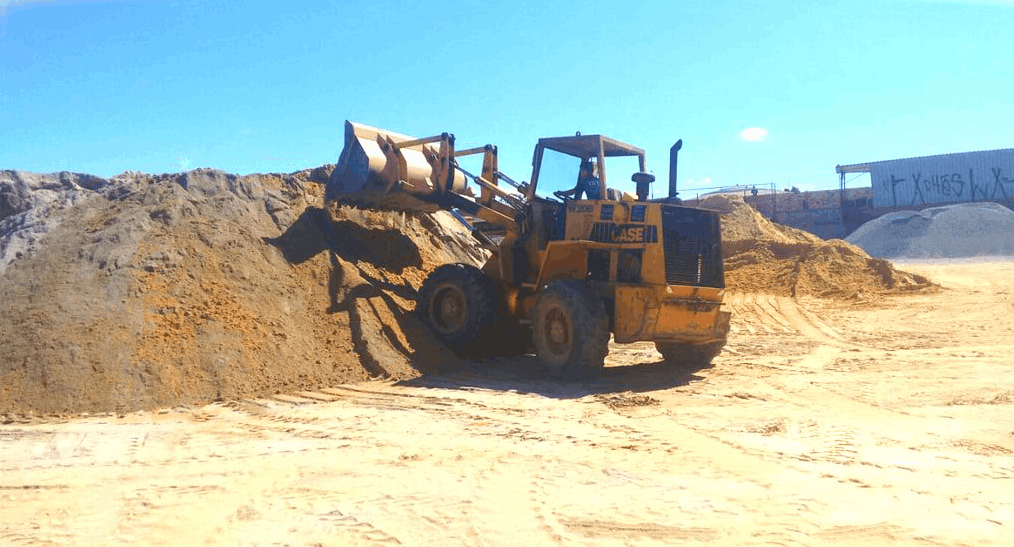 taubeer areia pedra terraplenagem disk entulho cacamba em sorocaba