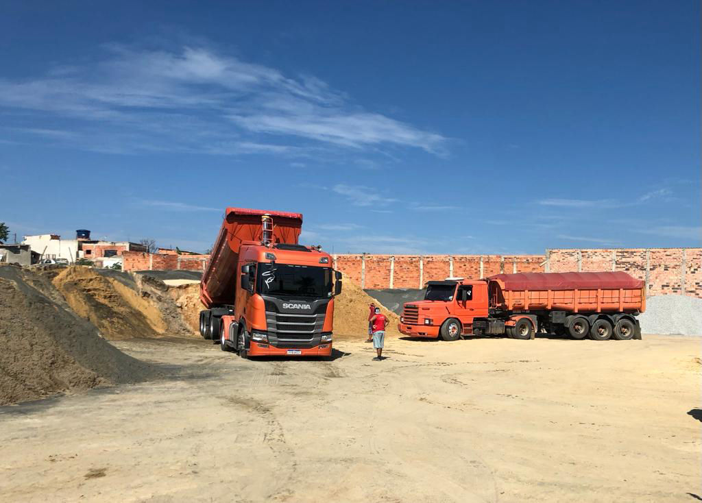 taubeer areia pedra terraplenagem disk entulho cacamba em sorocaba